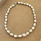 Hyperbole Geometric Acrylic Beads Necklace Collarbone Chain Women's Elegant Baroque Pearl Necklace Bride Jewelry