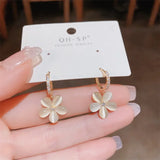 New Luxury White Zircon Flower Drop Earrings for Women Fashion Exquisite Sweet Temperament Girls Jewelry Gift Wholesale