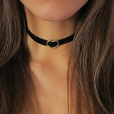 Classic Gothic Tattoo Black Velvet Choker Necklace Heart Pendant Necklaces For Women Fashion Beach Vacation Jewelry 