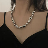 Hyperbole Geometric Acrylic Beads Necklace Collarbone Chain Women's Elegant Baroque Pearl Necklace Bride Jewelry