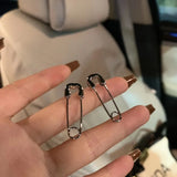 Creative Unisex Punk Rock Style Safety Pin Ear Hook Stud Earrings Stainless Steel Pin Earring Jewelry for Women Men