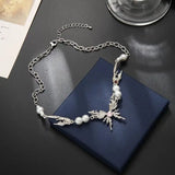 New Butterfly Wings Pearl Necklaces Women Personality Simple Temperament Hundred Match Necklace Party Jewelry Gift