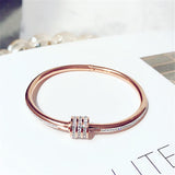 NEW 1 Simple White Shellfish Board Bend Metal Geometric Overlap Acetic Resin Open Bangle for Women Girls Jewellery