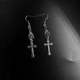 Gothic Vintage Punk Bat Skull Butterfly Dangle Earrings Exquisite Skull Peach Heart Cross Earings Fashion Jewelry for Women