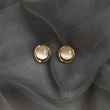 Pineapple Pearl earrings French Retro High-quality Earrings Net Red Temperament Female New Wave Earrings Prevent Allergy