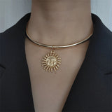 1PC Bohemia Vintage Metal Sun Moon Smiley Necklace Choker For Women Punk Gothic Gold Color Sun Face Necklace Jewelry