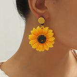 Trend Sunflower Flower Resin Earrings for Women Korean Fashion Funny Designer Earrings Elegant Unique Geometric Earring Fun