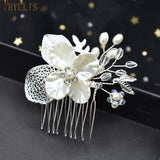 A33 Pearl Wedding Comb Head Jewelry Bride Hair Clips Floral Headpiece Crystal Women Tiaras Rhinestone Bridal Hair Accessories