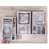 Hot Sales Fashion Portable Velvet Jewelry Ring Jewelry Display Organizer Box Tray Holder Earring Jewelry Storage Case Showcase