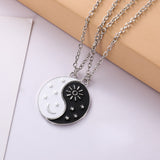 2 Piece Set  Necklace Metal Couple Pendant Necklace Collar Best Friend Bff Friendship Fashion Gift Jewelry Wholesale