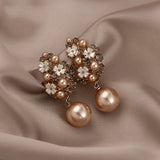 New Contracted Temperament Hollow Metal Flowers  Drop Earrings Fashion Sweet Elegant Fine Pearl Women Earrings Jewelry